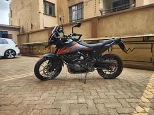 KTM 2022 Black