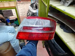 Toyota Premio 265 Taillight