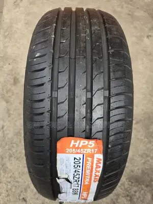 205 /45 R17 Maxxis Tyres (Highway)