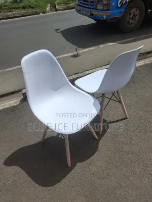White Plastic Salon Chair