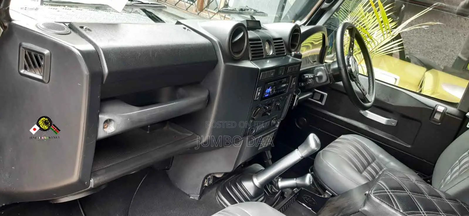 Land Rover Defender Puma 110 SW 2012 Silver
