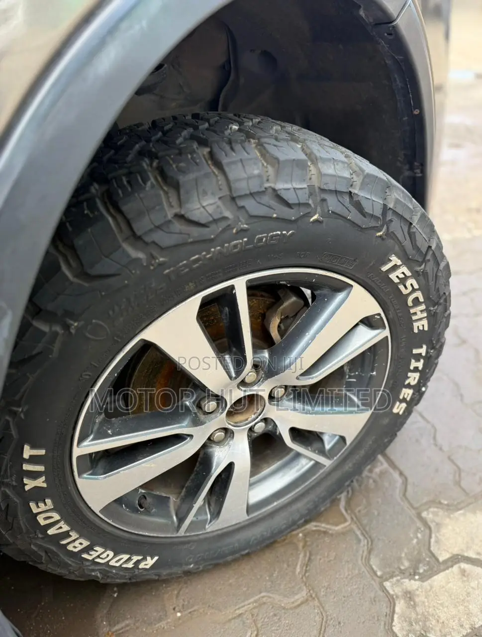 Toyota RAV4 2016 Brown