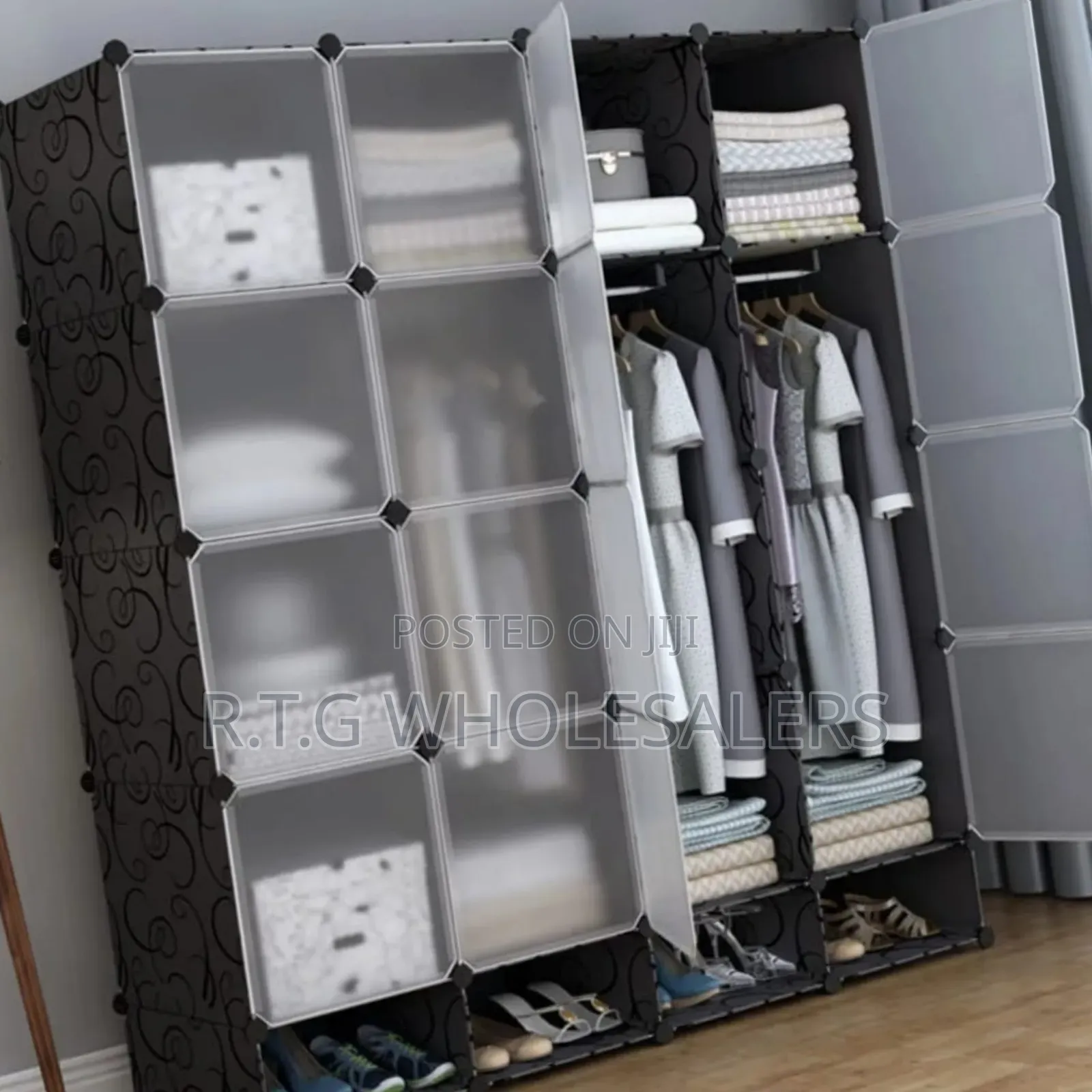 Portable 4‐Column Plastic Wardrobe – Multi‐Color Choice