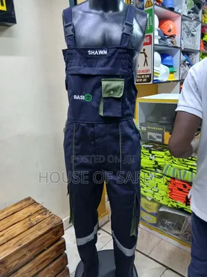 Bib Covering the Chest Overall
