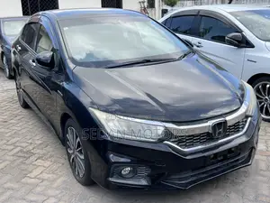 Honda Grace 2020 Black