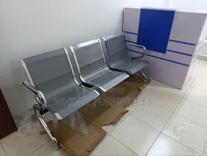 Receptors Waiting Chair