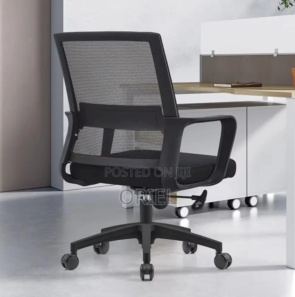 Medium Back Chairs: Breathable Mesh Swivel Desk Chair