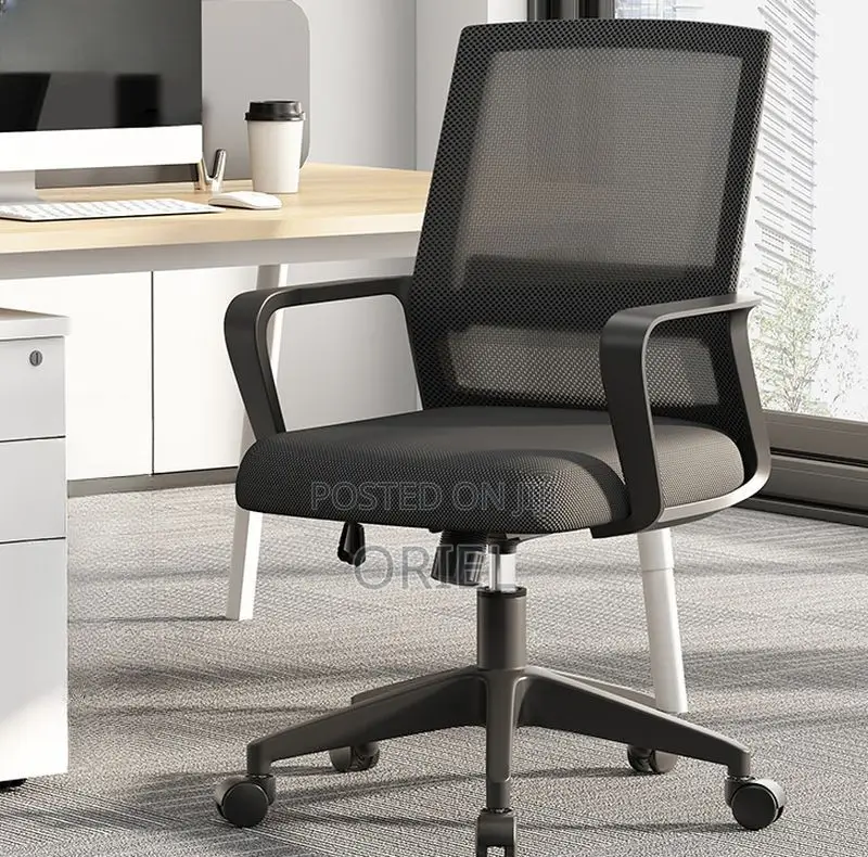 Medium Back Chairs: Breathable Mesh Swivel Desk Chair