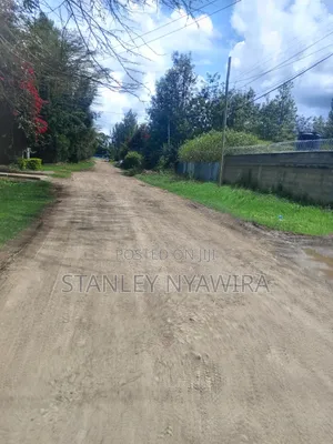 1/4 Located Nanyuki Town Muthaiga