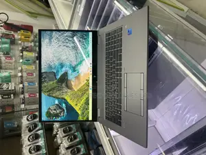 Laptop HP ZBook Fury 17 G7 32GB Intel Core i7 SSD 512GB