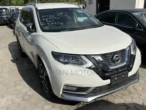 Nissan X-Trail 2019 White
