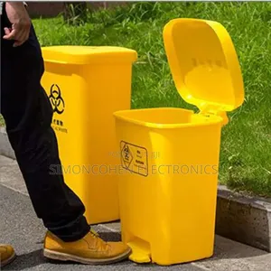 30l Yellow Dustbin With 4 Wheels