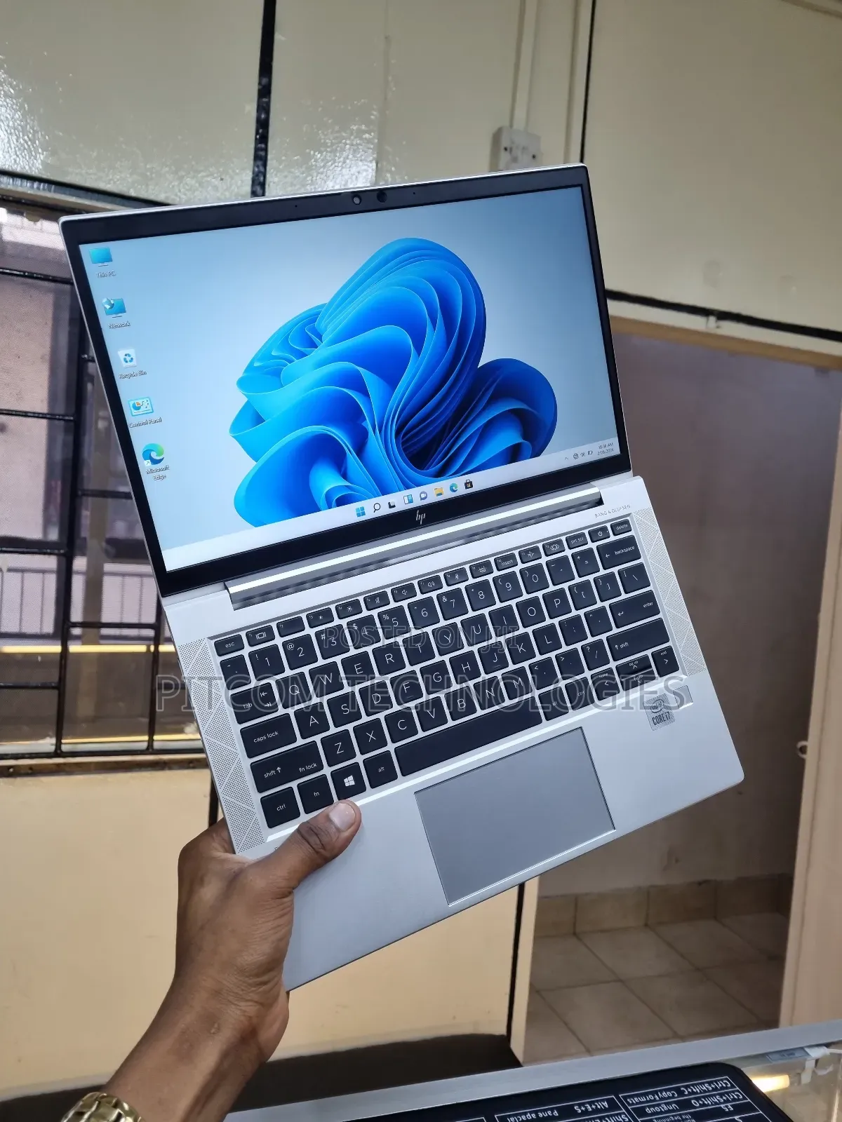 Laptop HP EliteBook 840 G7 8GB Intel Core i7 SSD 256GB