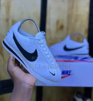 Nike Cortez White Black Unisex