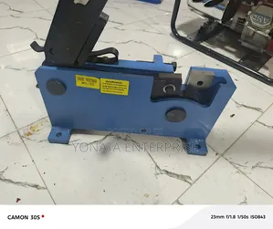 Manual Steel Bar Cutter Ms24