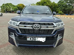 Toyota Land Cruiser 2014 Blue