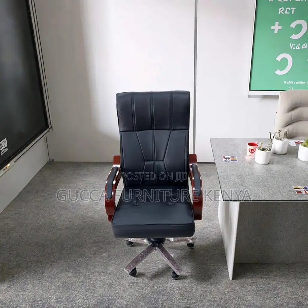 Executive Leather High-back Bliss Office Seat