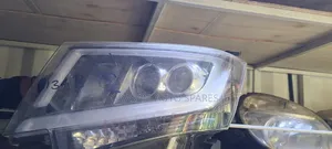 Nissan Move Headlight