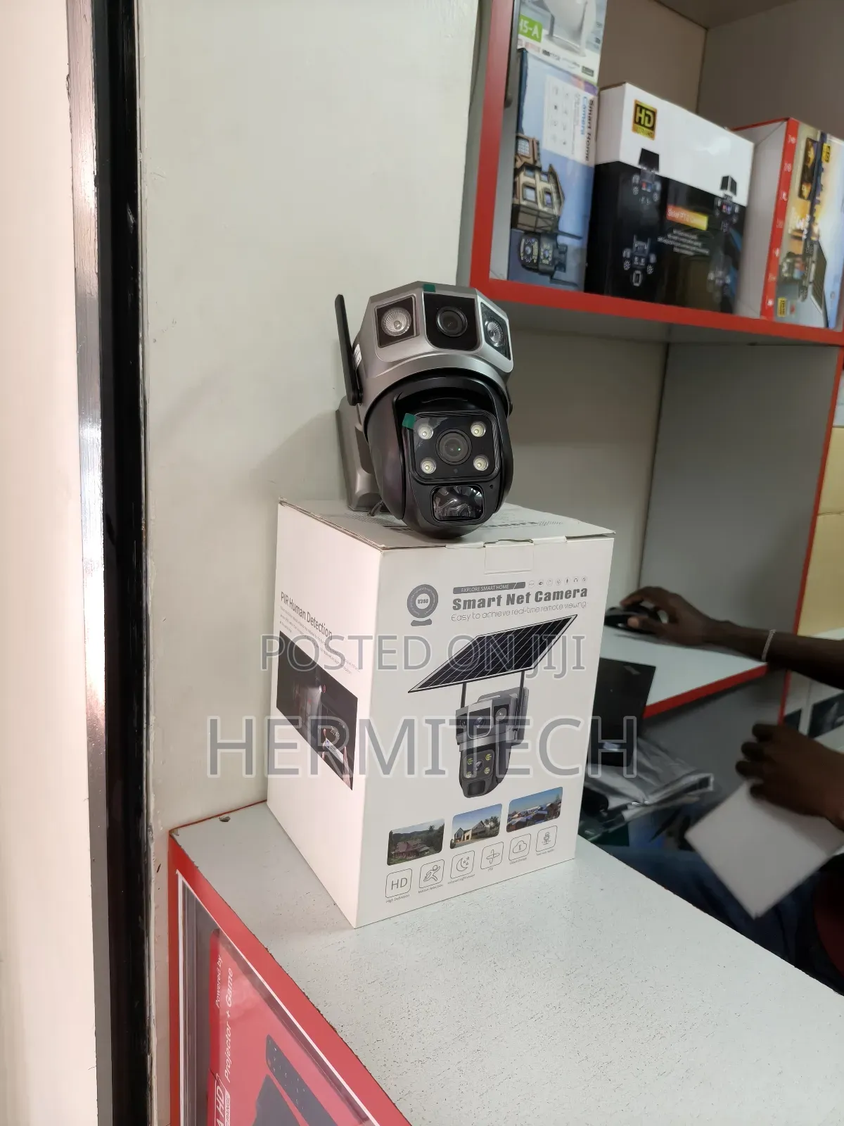 CCTV Camera With 2 Lenses 4g Smart PTZ Solar Powered