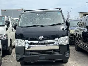 Toyota HiAce 2019 Black
