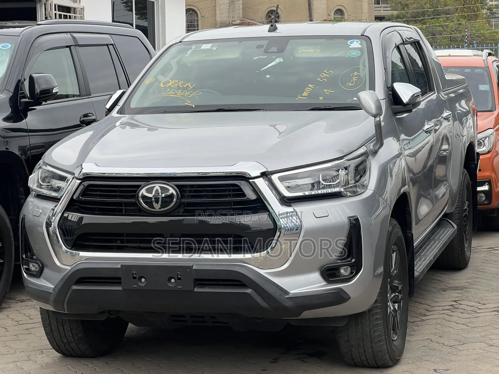 Toyota Hilux 2020 Silver