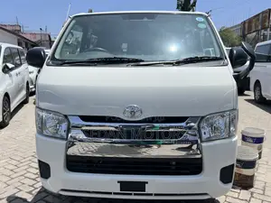 Toyota Regius 2019 Beige