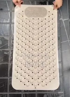 Anti-slip Bathroom Mat With Foot Scrub