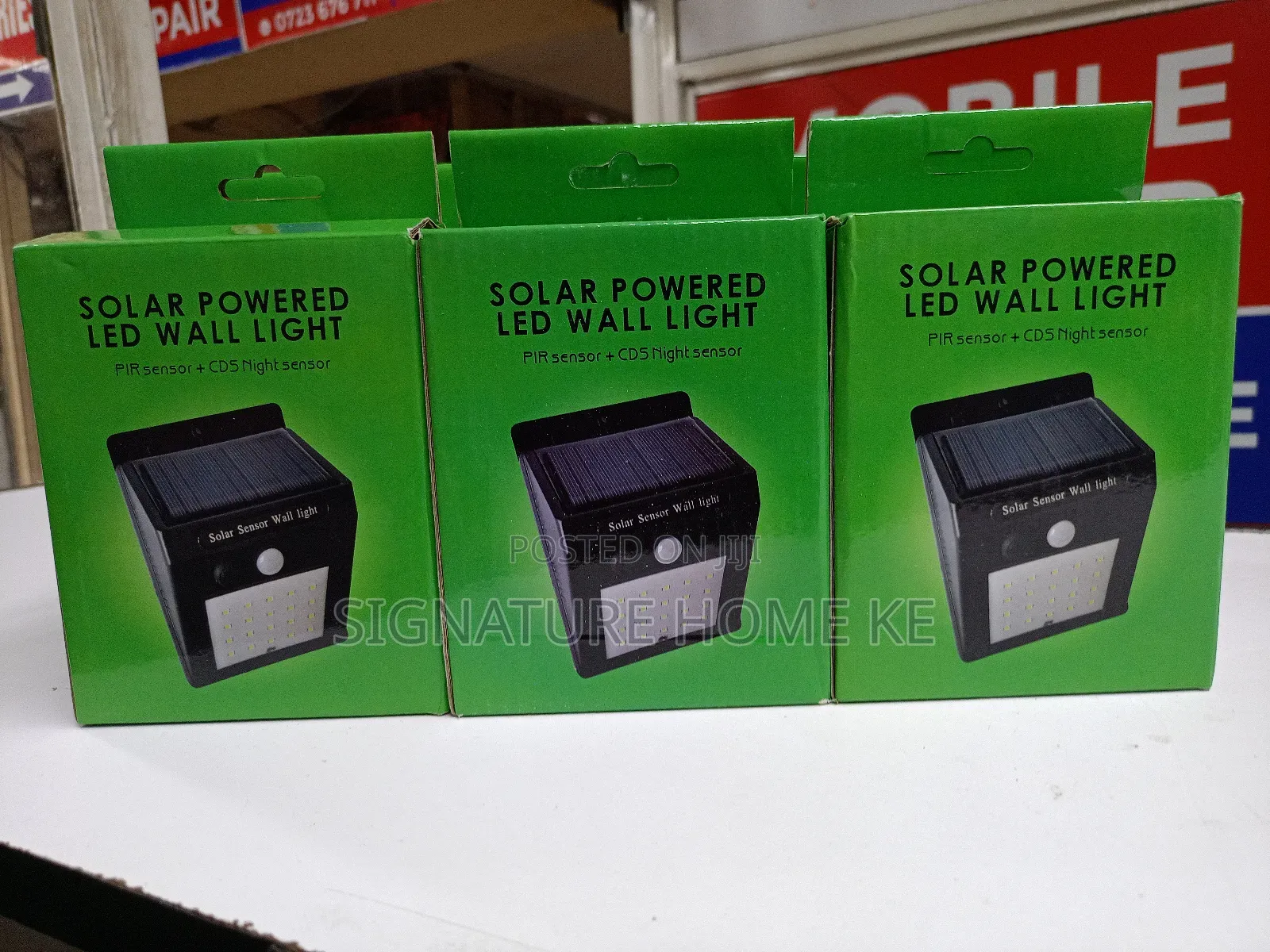 Solar Powered Led Wall Light + Motion Sensor