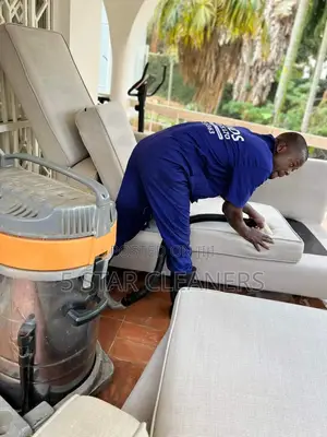 Fabric and Leather Sofaset Cleaning