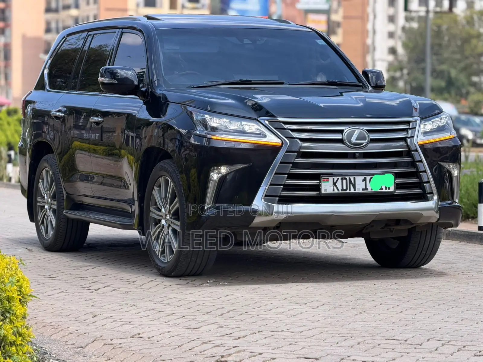 Lexus LX 2016 Black