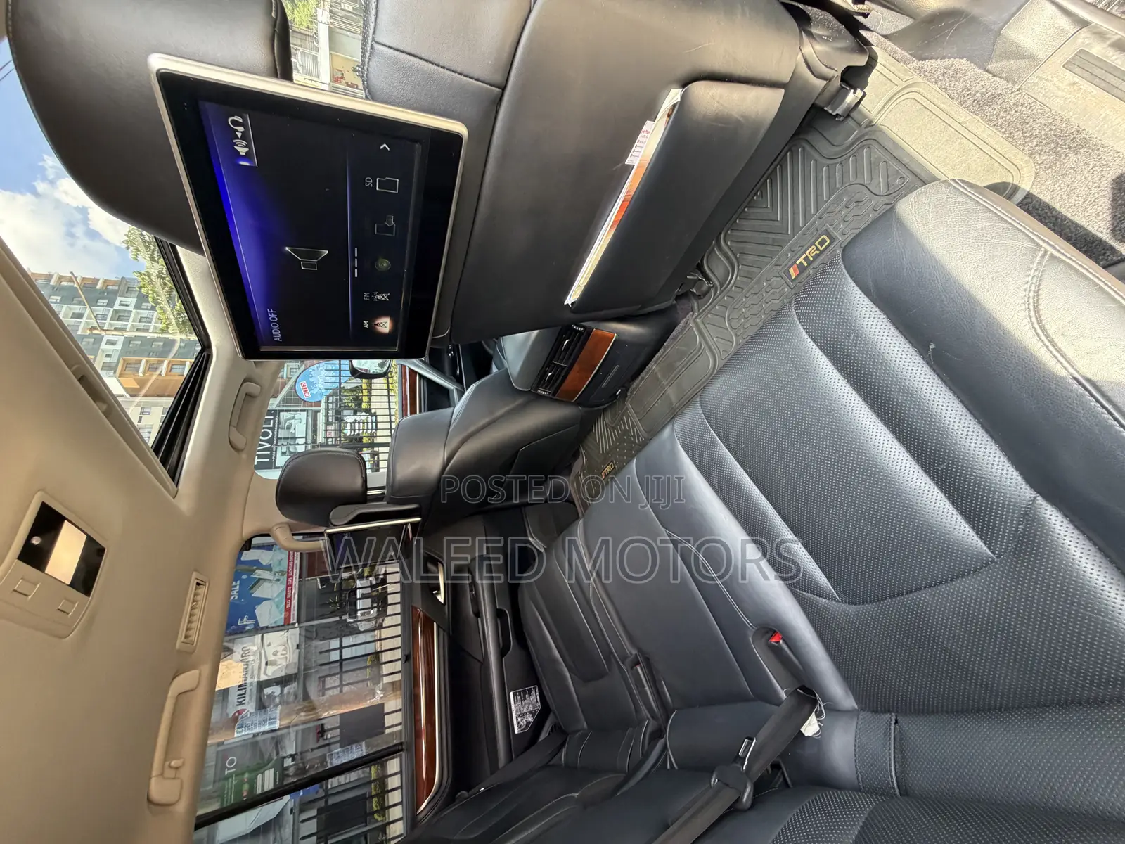 Lexus LX 2016 Black