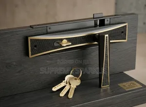 Wista Black and Gold Cylinder Door Lock Set