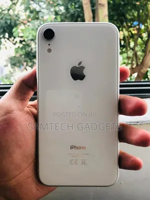 Apple XR 128 GB White