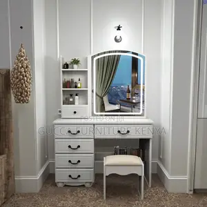 Minimalist Bedroom Vanity Dressing Table