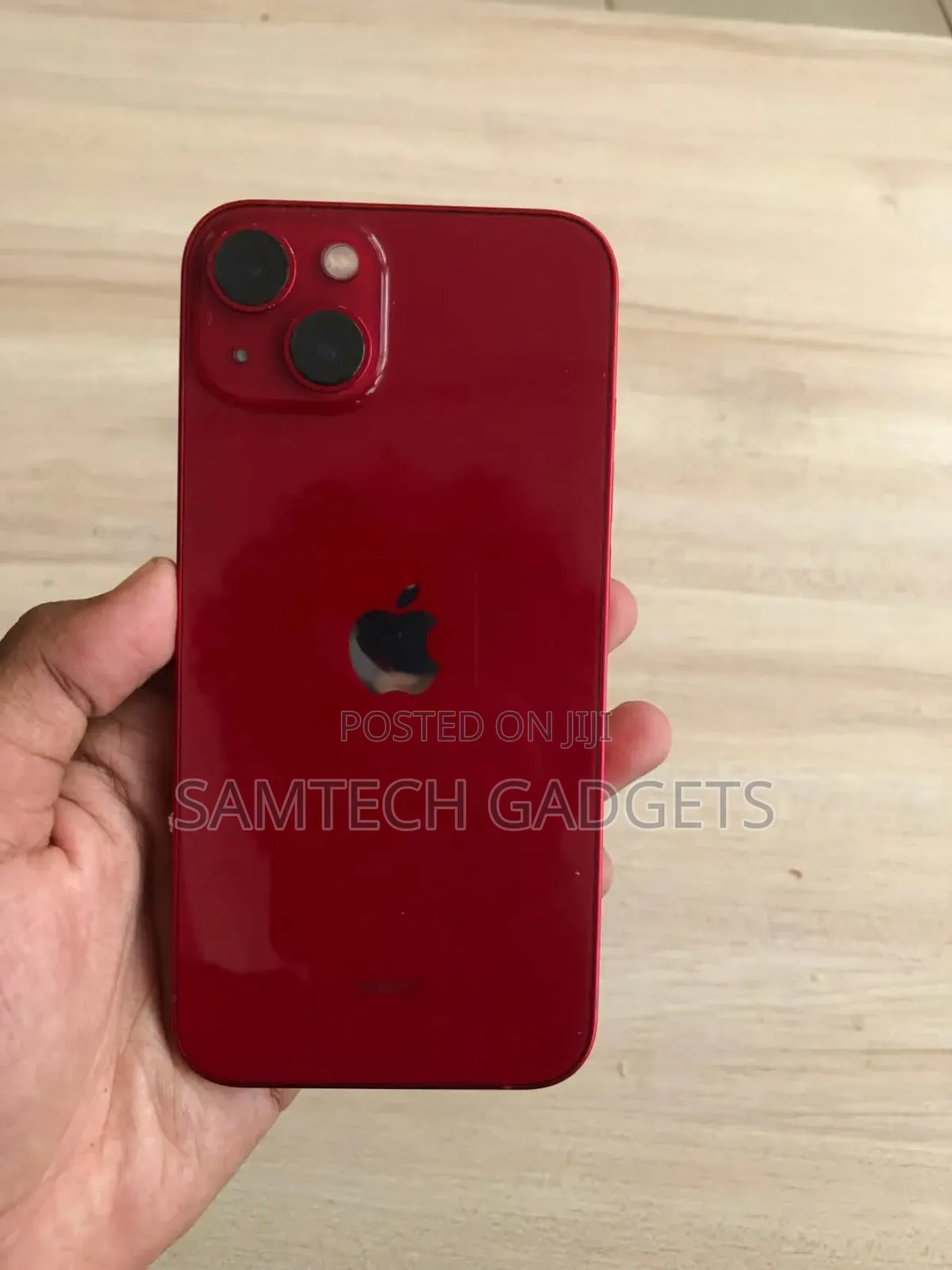 Apple iPhone 13 128 GB Red