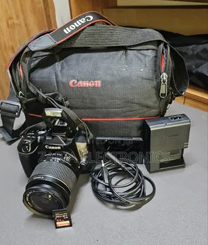 Canon 250d With 18-55mm Lens 64gb Extreme Card