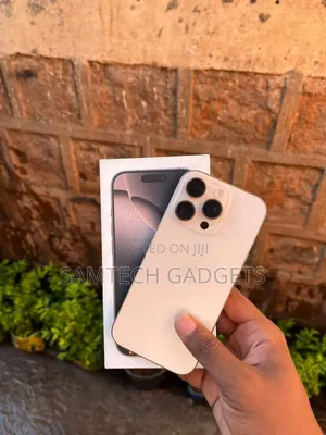 Apple iPhone 16 Pro 256 GB Gold