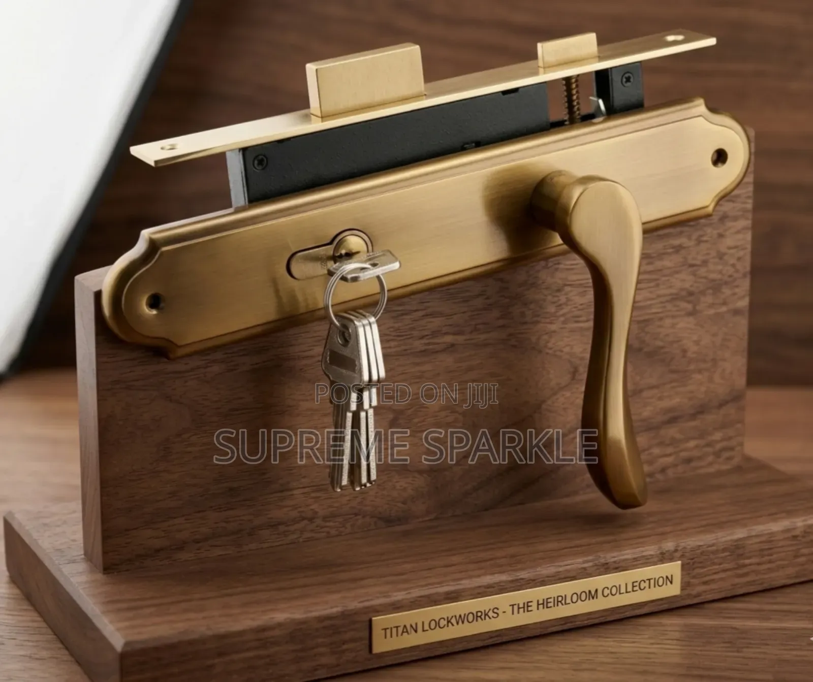 Brass-Finished GJS Door Lock Set