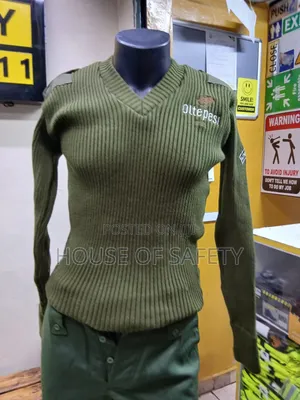 Lightweight Juggle Security Sweater