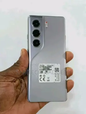 Tecno Camon 40 Pro 4G 256 GB Gray