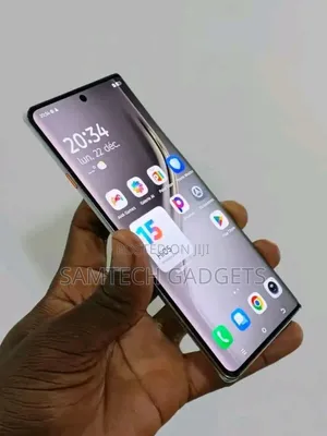 Tecno Camon 40 Pro 4G 256 GB Gray