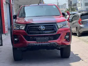 Toyota Hilux 2019 Burgundy