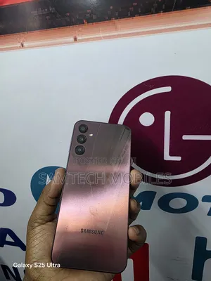 Samsung Galaxy A24 128 GB Rose Gold