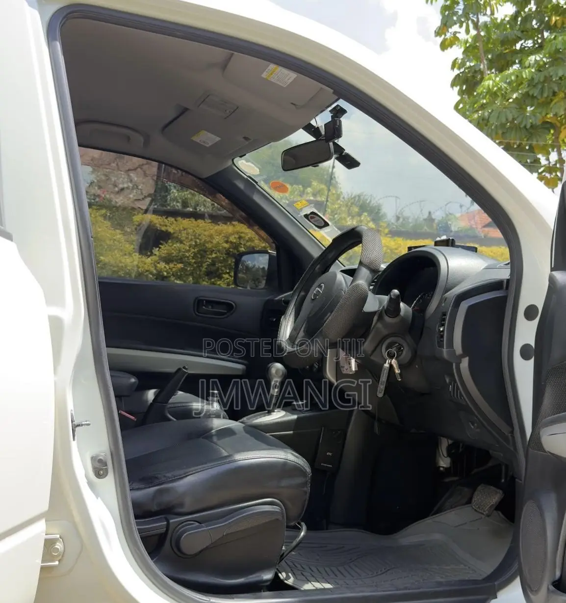 Nissan X-Trail 2013 White