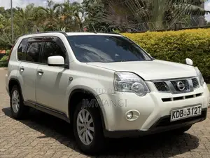 Nissan X-Trail 2013 White