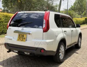Nissan X-Trail 2013 White