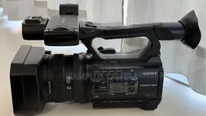 Sony HXR-Nx100 Professional Video Camera