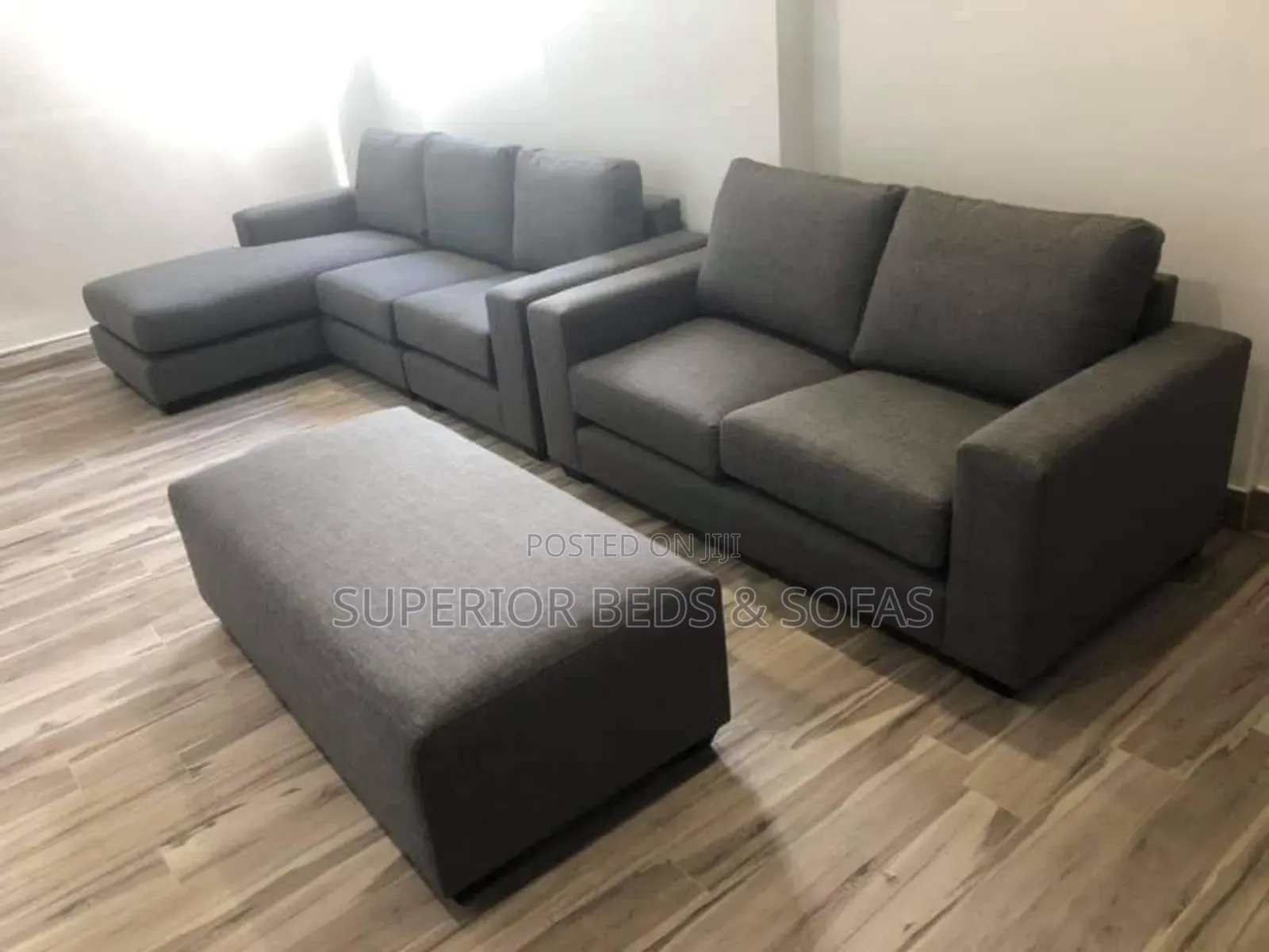 L-Shaped Sofa- 5 Seater/ Conner Seater
