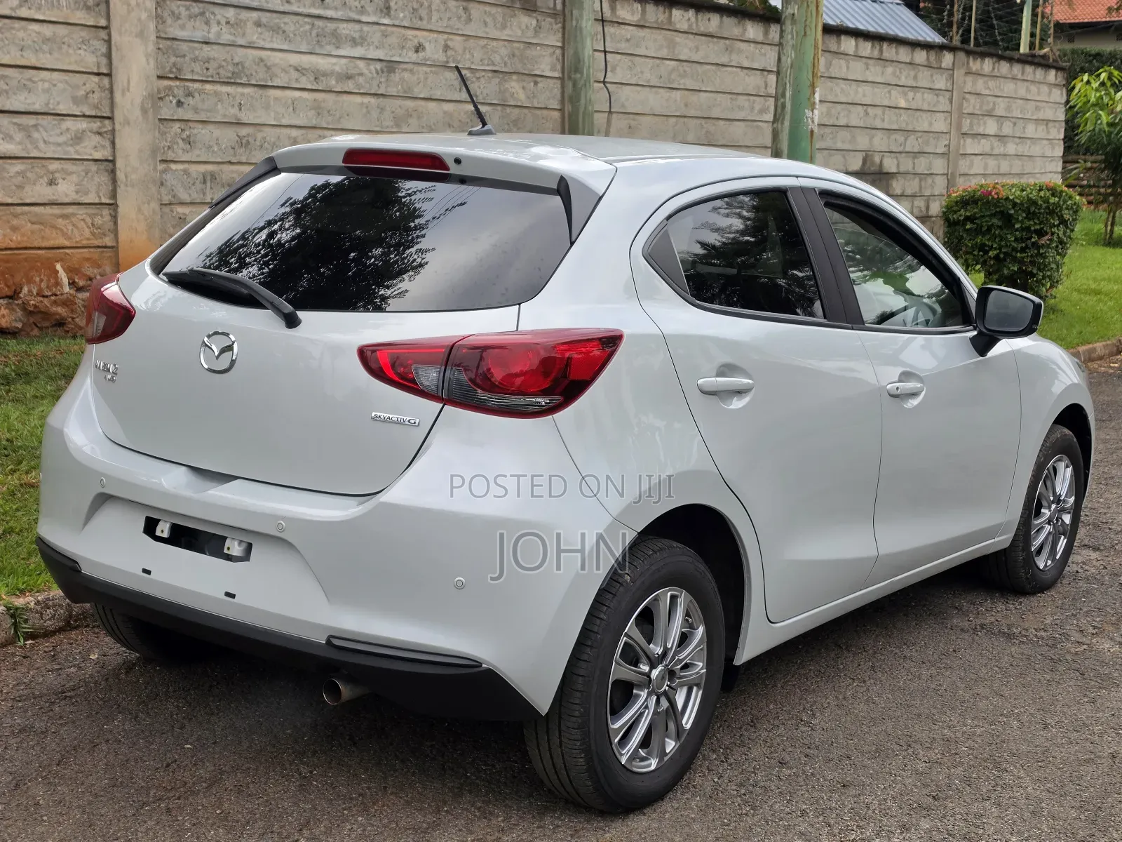 Mazda 2 2020 Silver