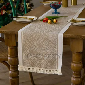 Classic Patterned Table Runner